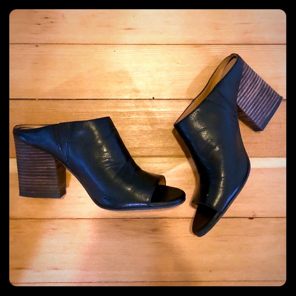 Open toe mules | Franco Sarto